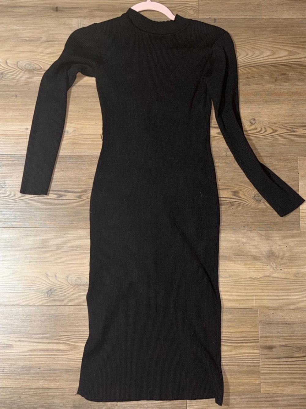 Women’s Black Long Sleeve Ribbed Midi Dress - Classic Knit